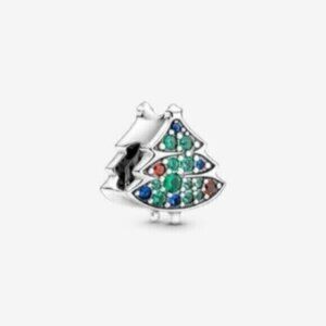 NWT Pandora Christmas Tree Charm